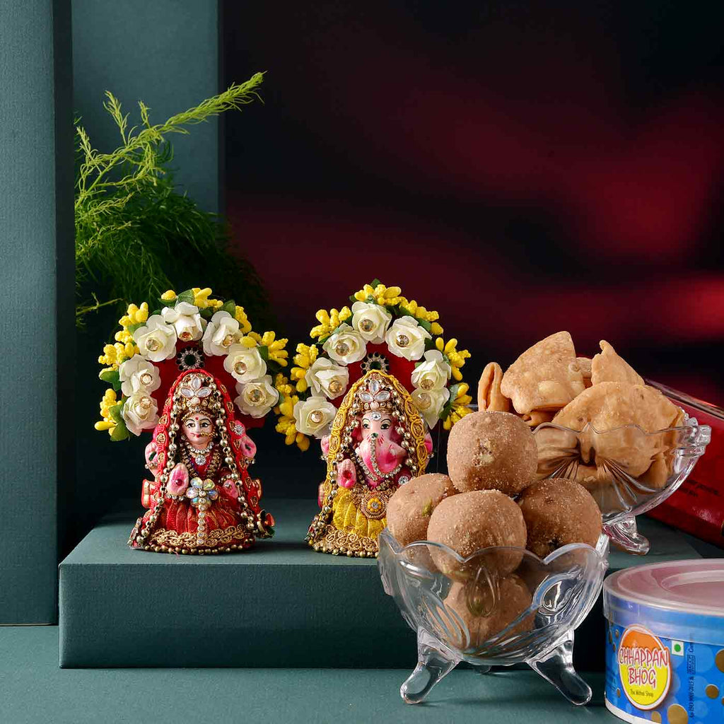 Wonderful Ganesh Lakshmi Diwali Hamper with Ladoo & Suhal