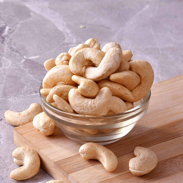 Delicious Crunchy Cashewnuts (250 gms)