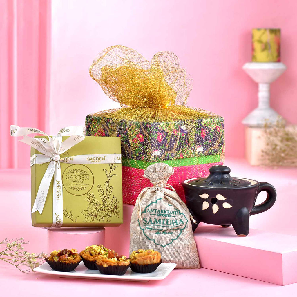 Divine Aroma & Delight Basket