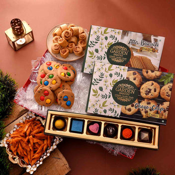 Bakery Hampers - Buy Premium Hamper Of Cookies & Chocolates – TOKENZ