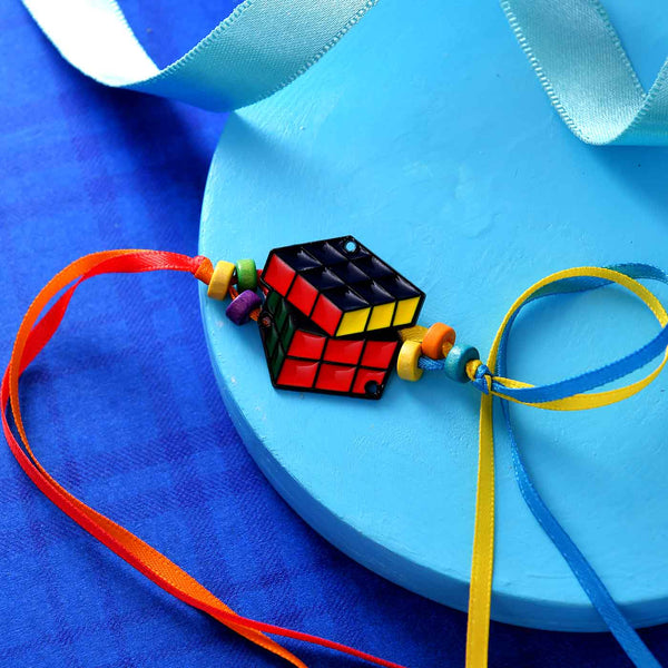 Rubik's Cube Rakhi With Chocolate Bars