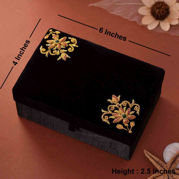Classic Zari Jewellery Box With Almonds Hamper
