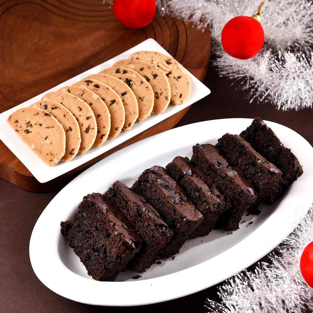 Flavorsome Cranberry Biscotti With Choco Chip Cake