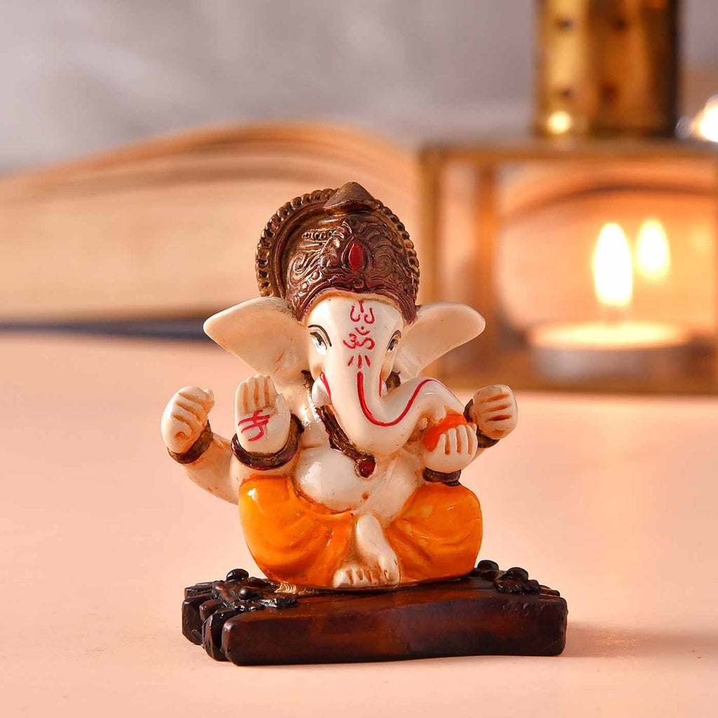 Vignaharta Ganesha Figurine