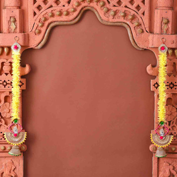 Stunning Zari Work & Floral Bandhanwar