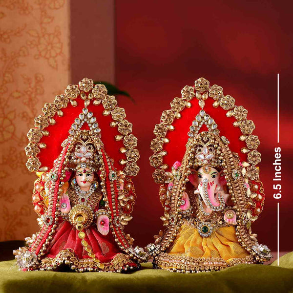 Embellished Ganesh Lakshmi Idol With Mewa Bites