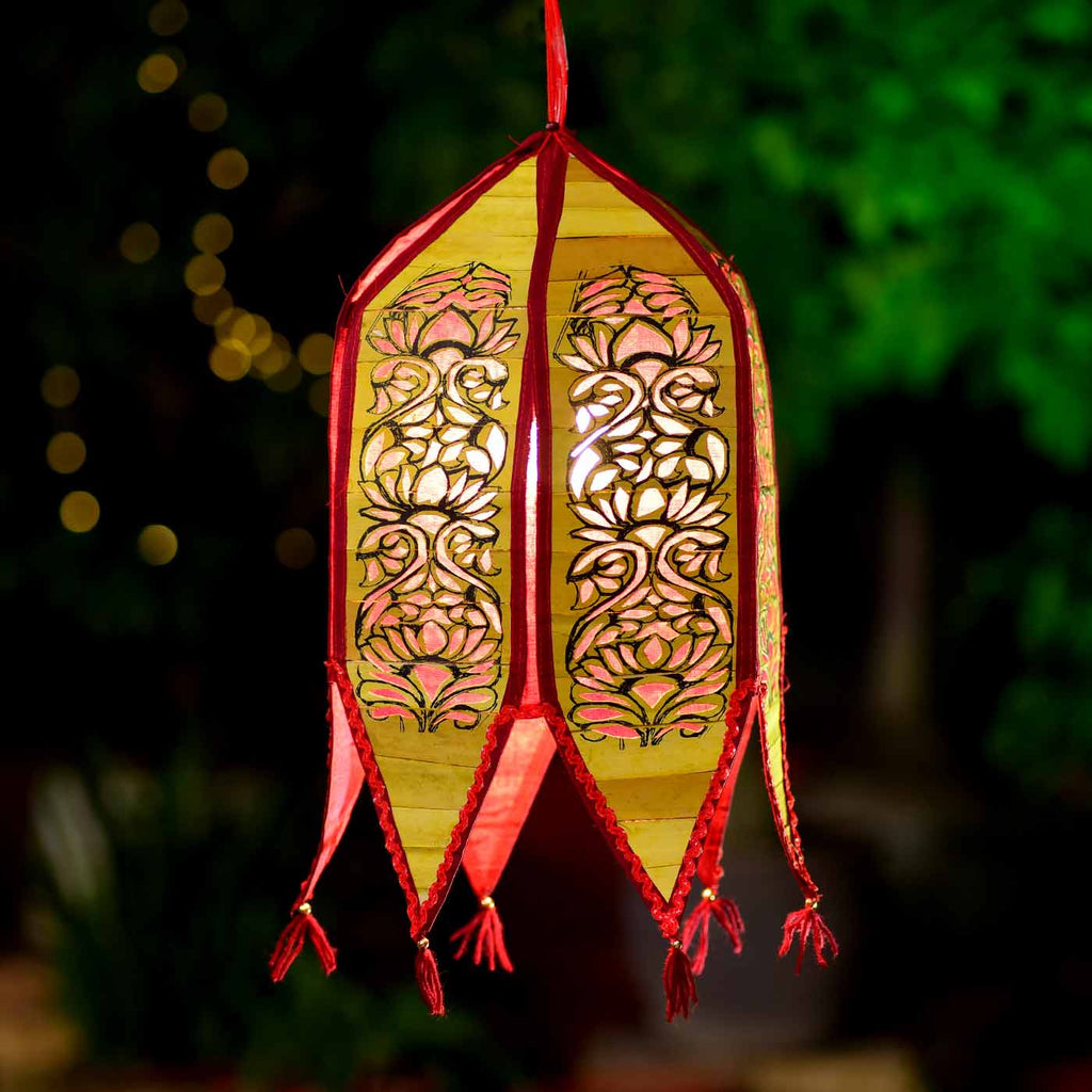 Eco-Friendly Lanterns Of Palm Leaf (16*10 Inches)