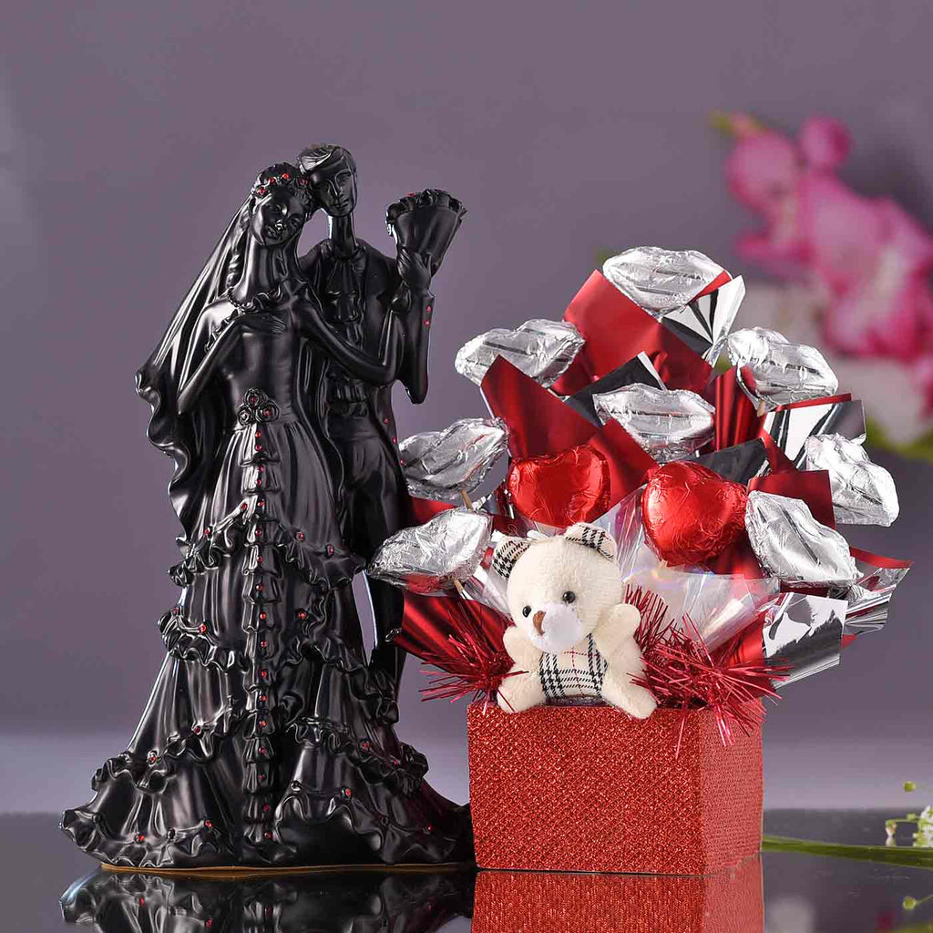 Kissing Couple Figurine With Chocolates Lips Bouquet