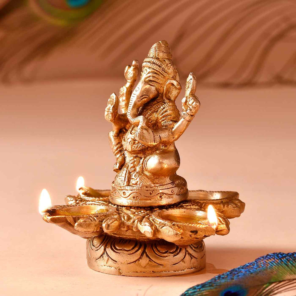 Lord Ganesha 4 Sided Diya Brass Idol