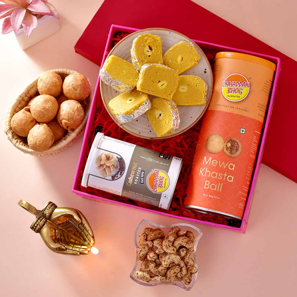 Anjuli Diya , Batisha  & Mew Khasta Hamper